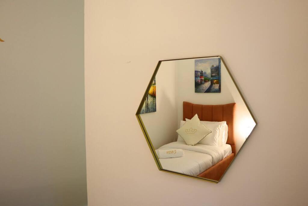 Lovely 3br Oasis With Pool & Private Parking In Masdar * Abou Dabi