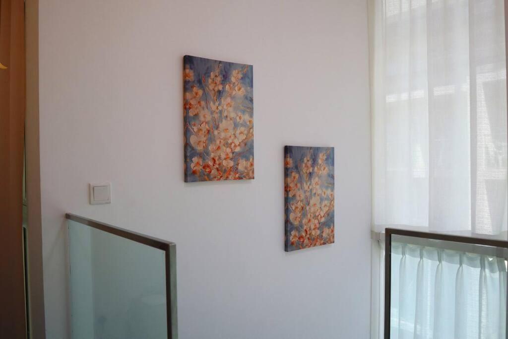 Lovely 3br Oasis With Pool & Private Parking In Masdar Appartement